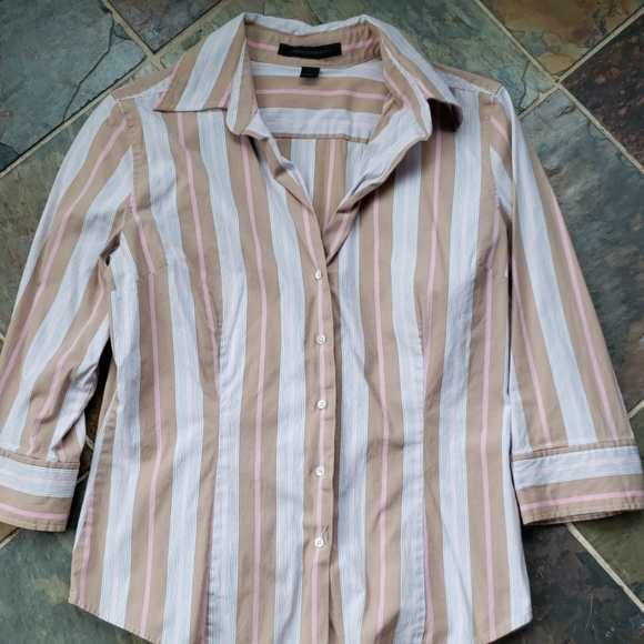 Express Button Down Top - Picture 2 of 4